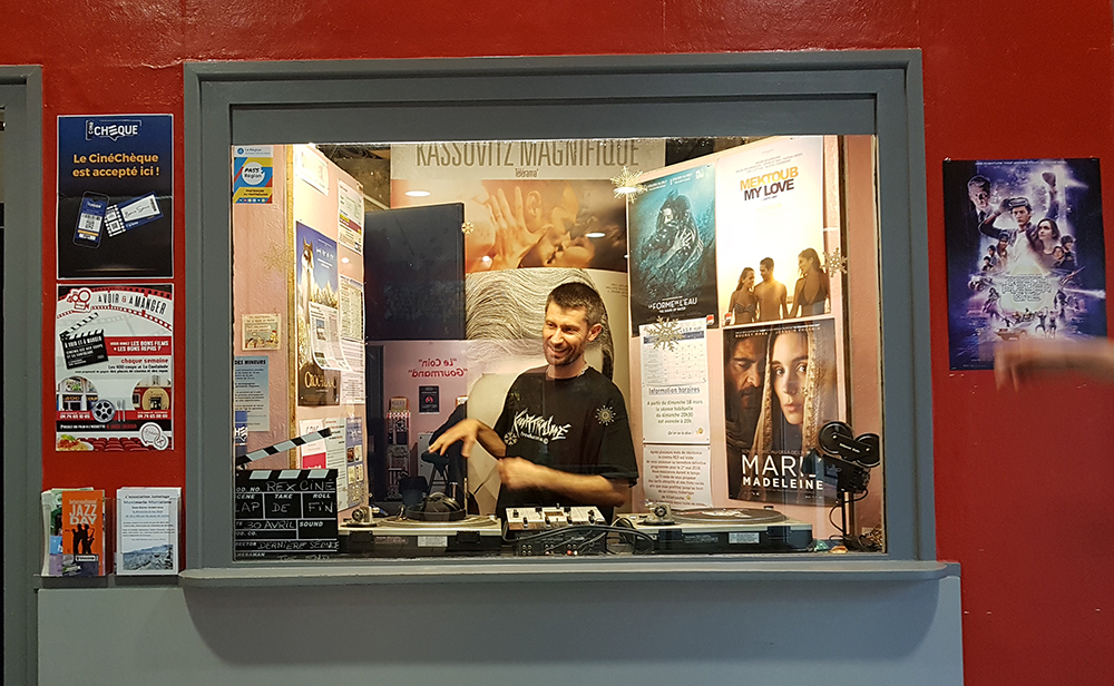 Nick UDGS : portrait d&rsquo;un gars en or, unique et multiple